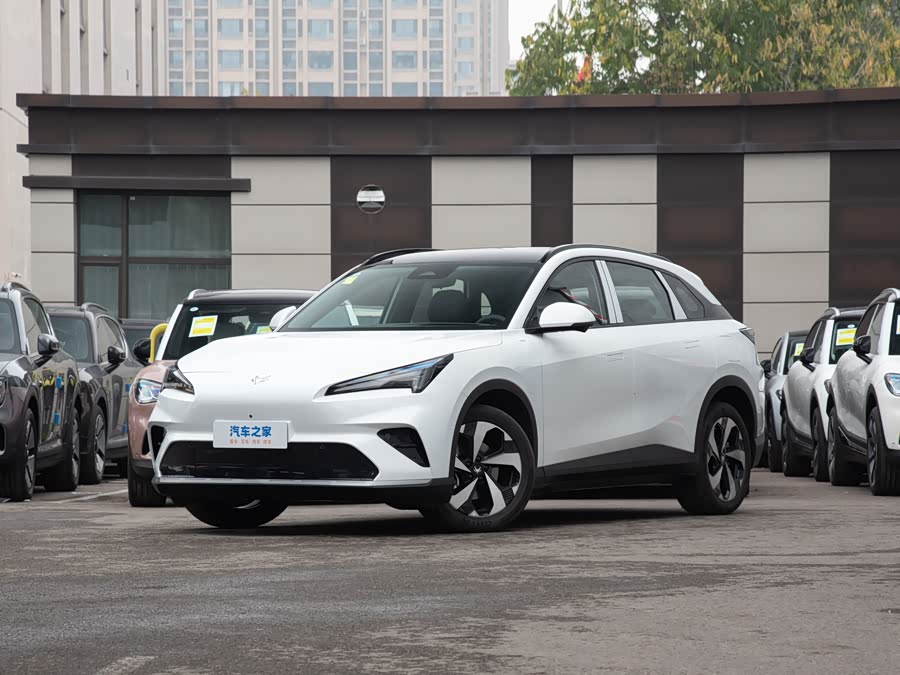 Фото 1 - BAIC Arcfox Alpha T5