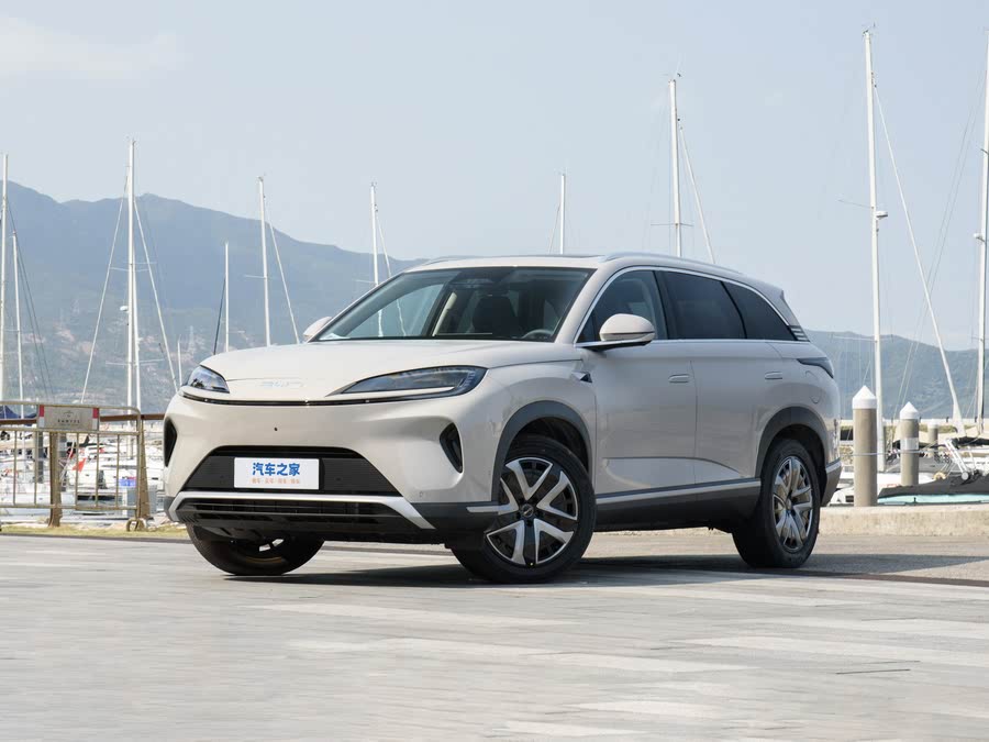 Фото 1 - BYD Sea Lion 07 DM-i Hybrid