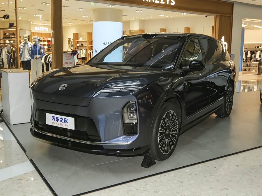 Фото 1 - Nio ES8