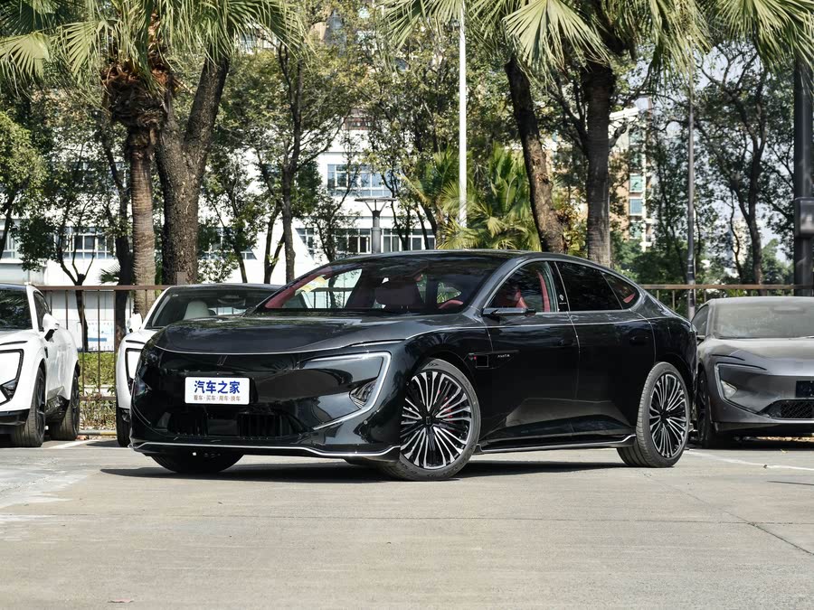 Фото 1 - Avatr 12