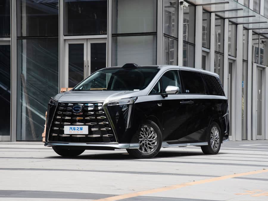 Фото 1 - GAC Trumpchi M8 Hybrid