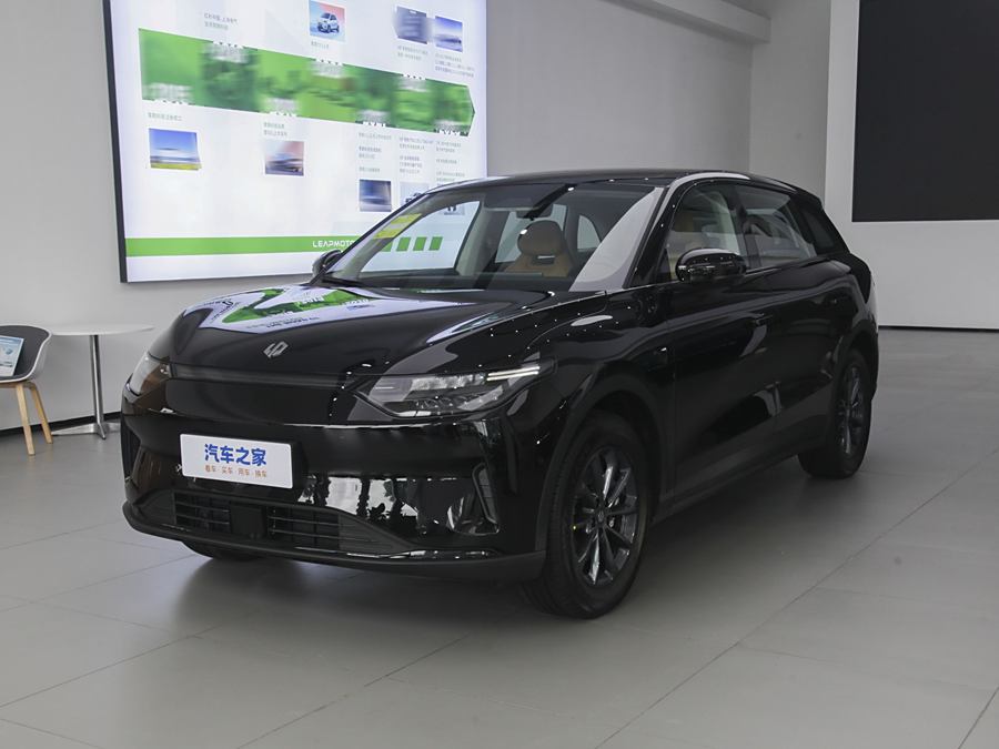 Фото 1 - Leapmotor C11