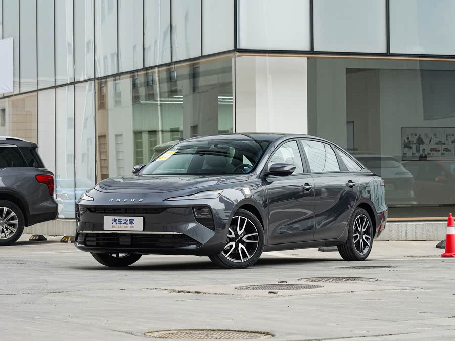 Фото 1 - Roewe D6