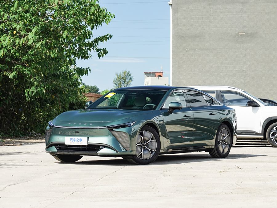 Фото 1 - Exeed Sterra ES