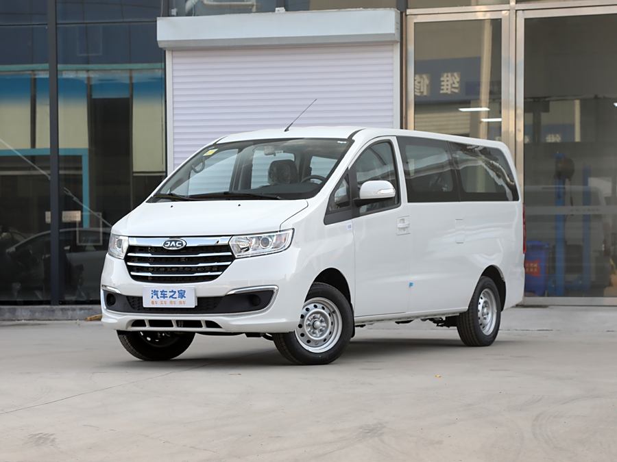 Фото 1 - JAC Refine M3