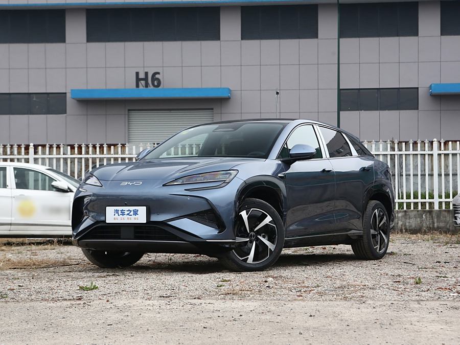 Фото 1 - BYD Sea Lion 07 EV