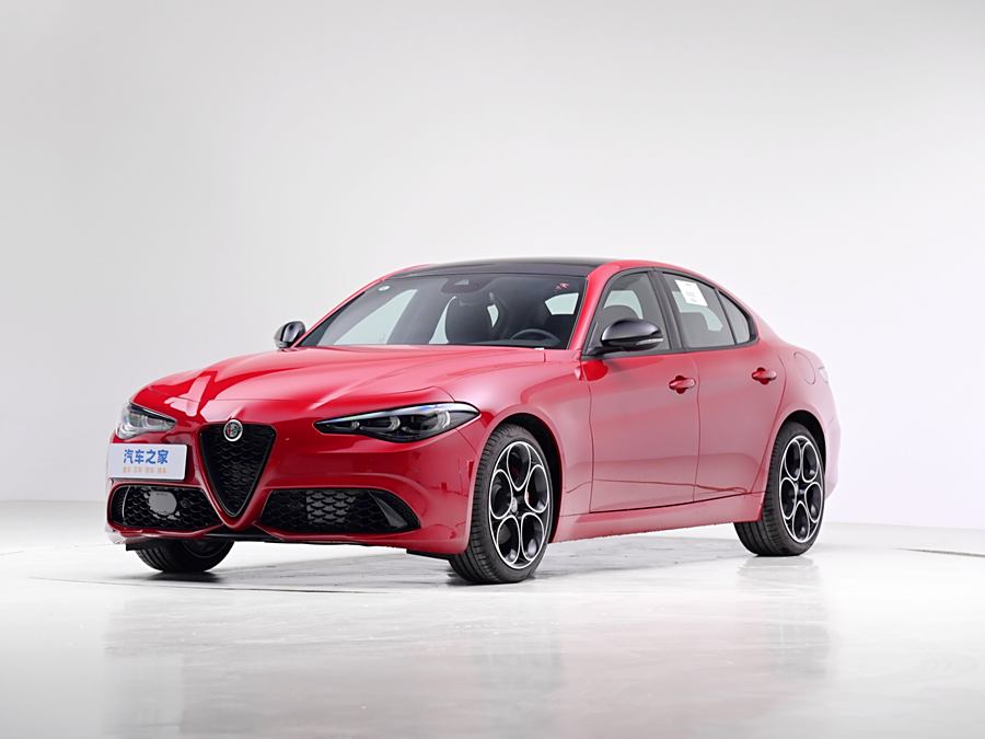 Фото 1 - Alfa Romeo Giulia