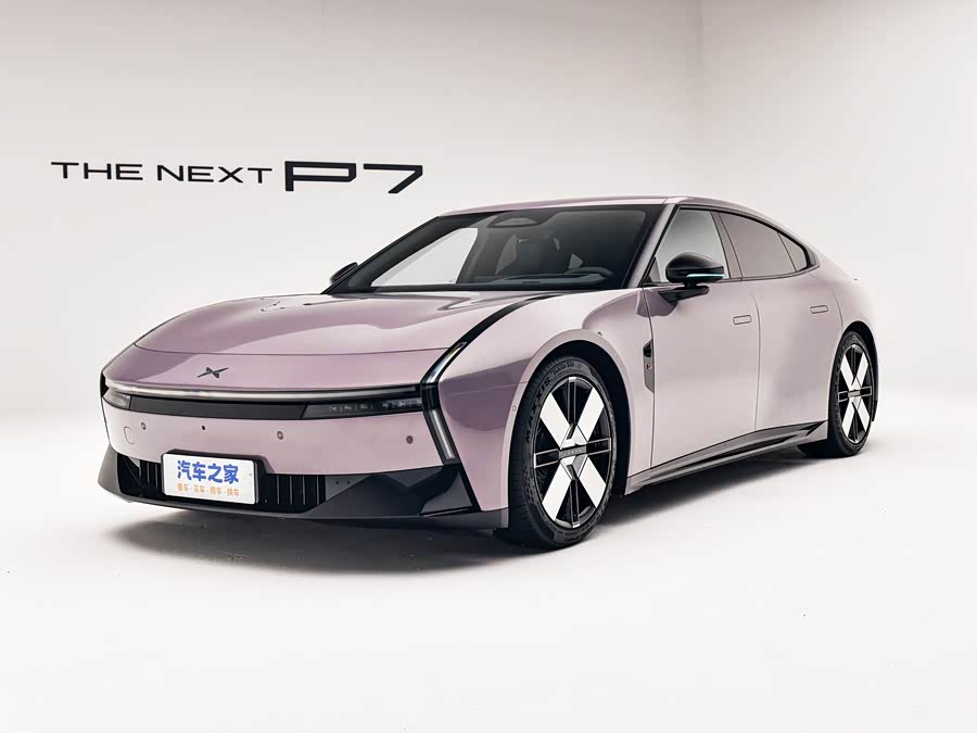 Фото 1 - XPeng P7