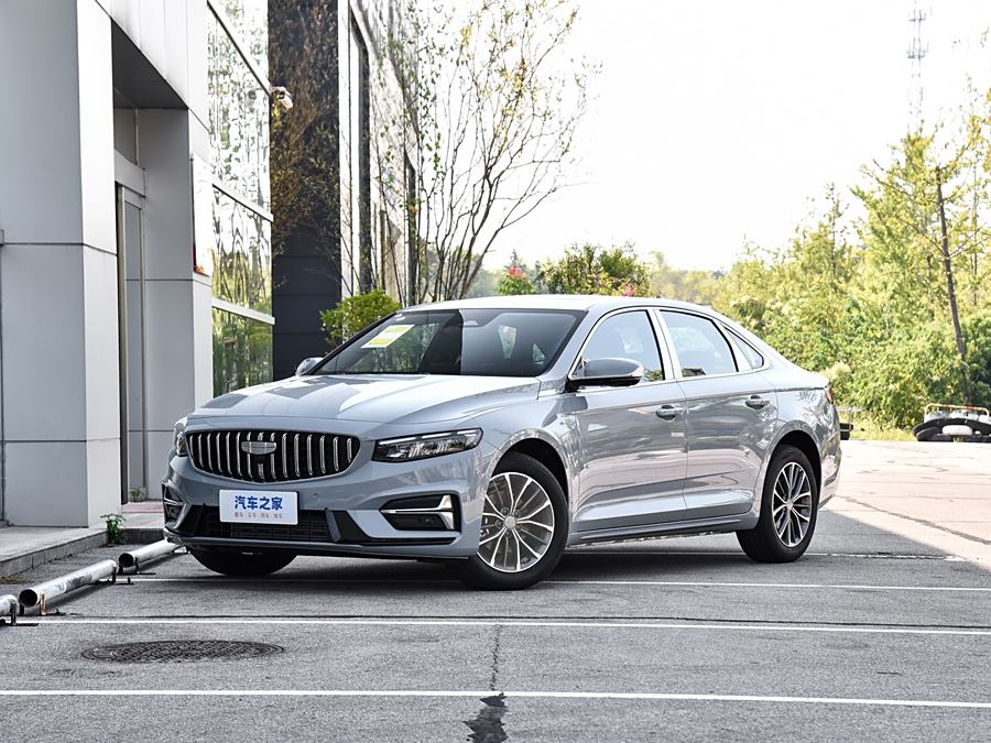 Фото 1 - Geely Preface