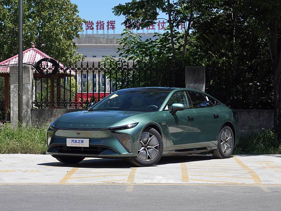 Фото 1 - Exeed Sterra ES