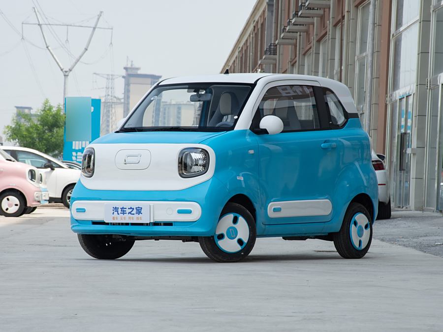 Фото 1 - Bestune Pony