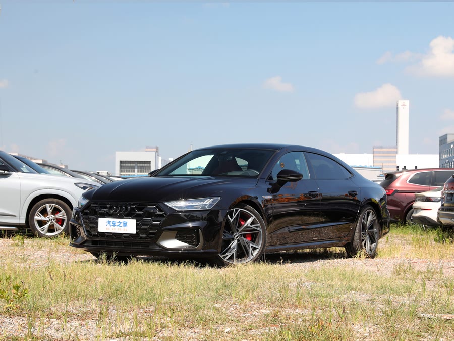 Фото 1 - Audi A7L