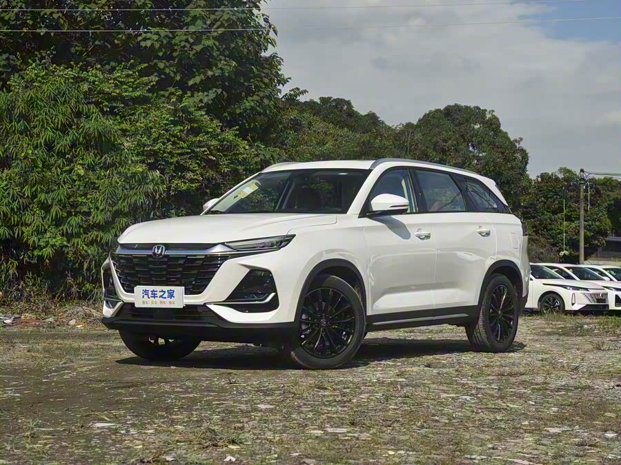 Фото 1 - Changan CS75