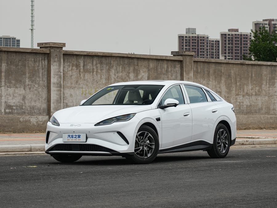 Фото 1 - BYD Seal 06 Hybrid/EV