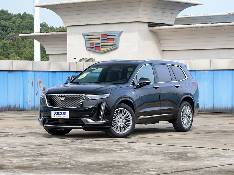 Фото 1 - Cadillac XT6