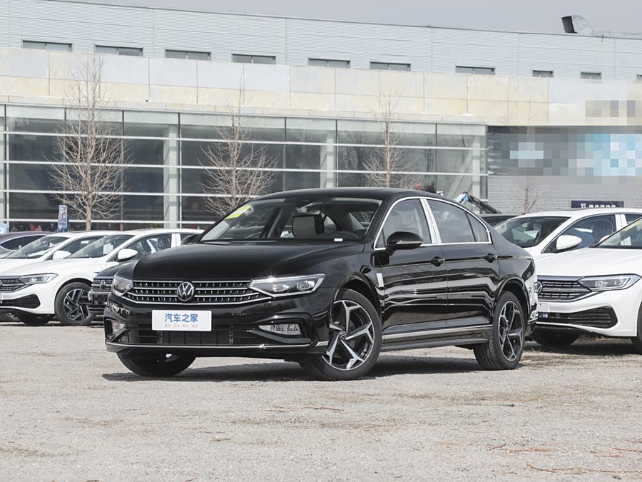 Фото 1 - Volkswagen Magotan