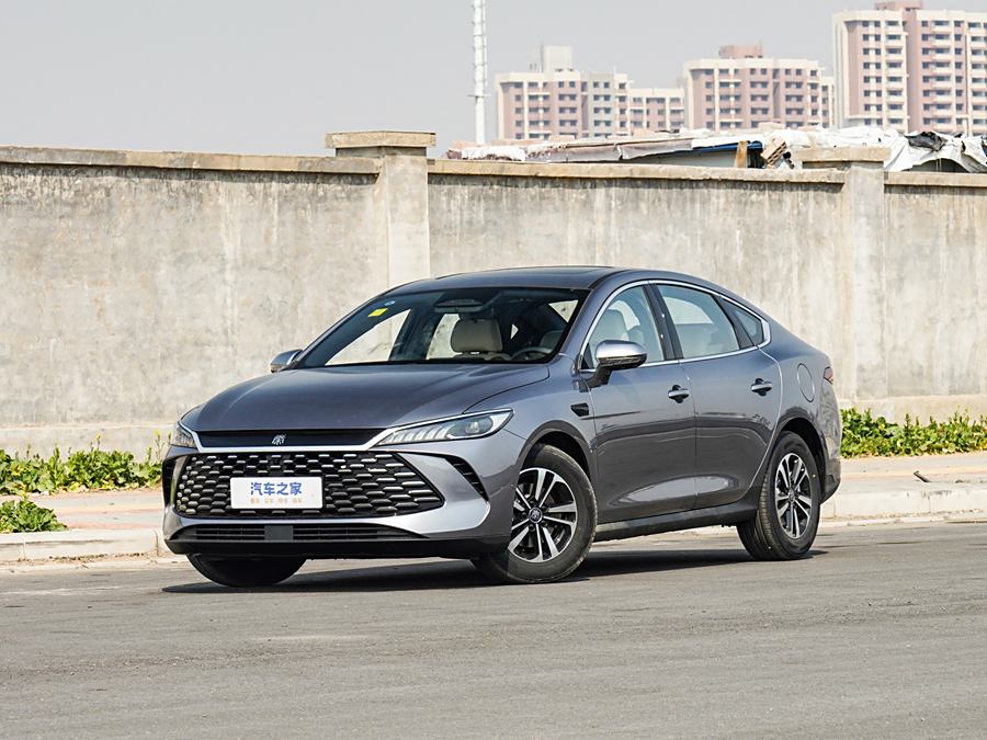 Фото 1 - BYD Qin Plus