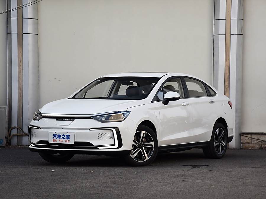 Фото 1 - Beijing EU5