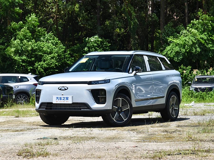 Фото 1 - Chery Fulwin T6