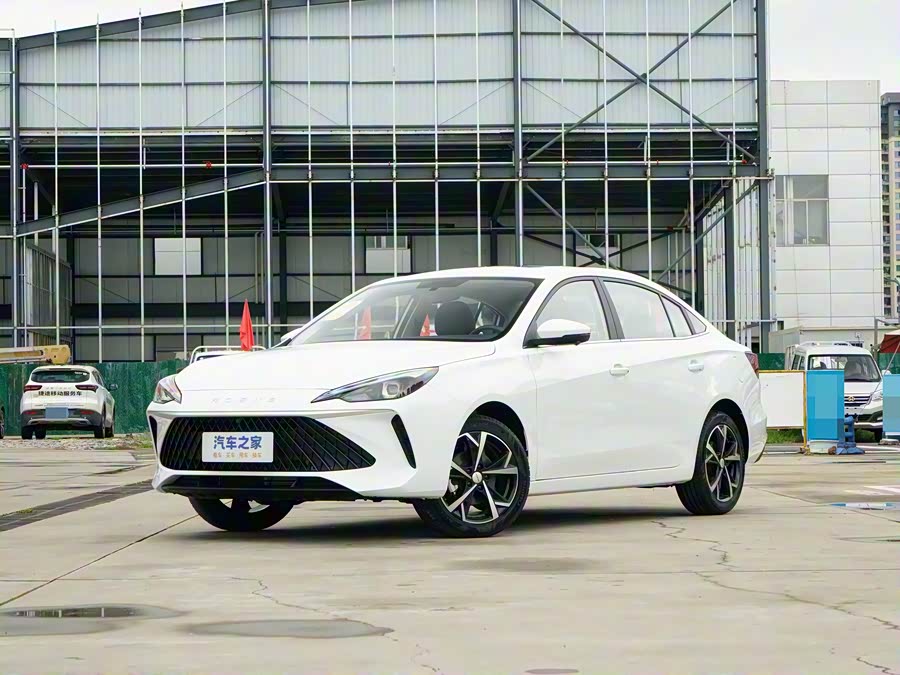 Фото 1 - Roewe i5