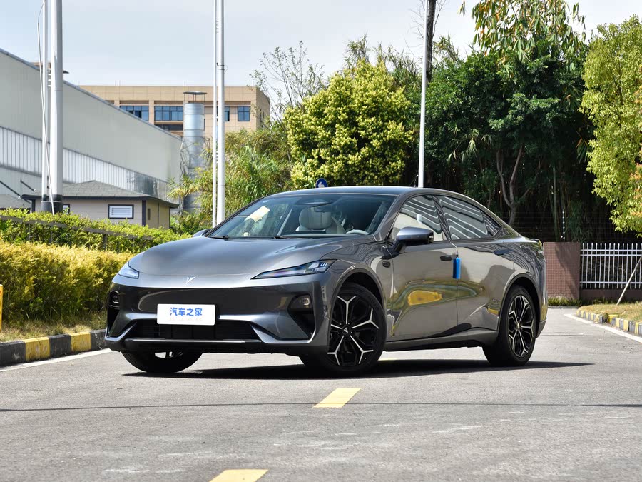 Фото 1 - Changan Deepal L07