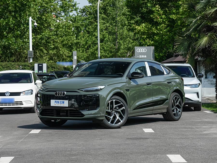 Фото 1 - Audi Q6L e-tron Sportback