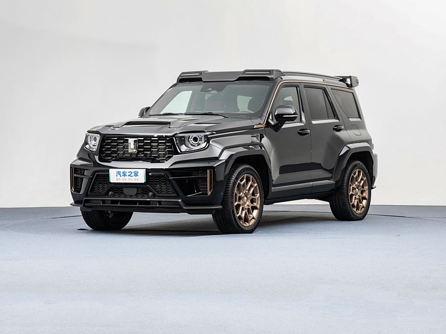 Фото 1 - Tank 700 Hybrid