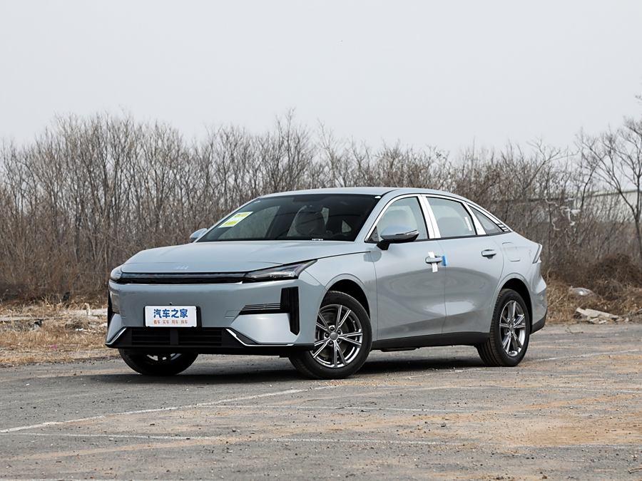 Фото 1 - Geely Galaxy L6