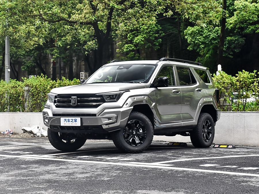 Фото 1 - Tank 400 Hybrid