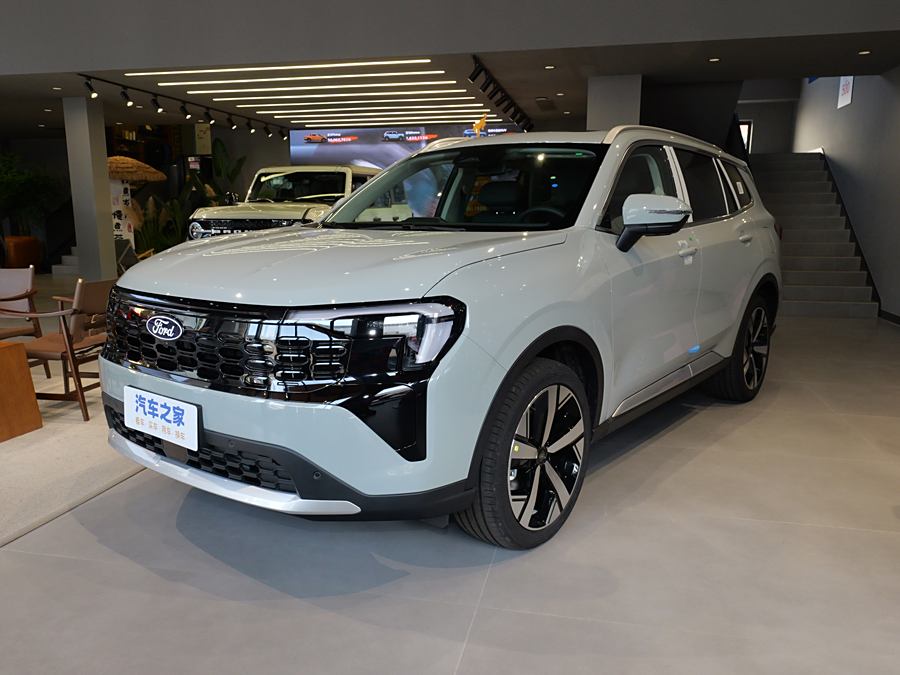 Фото 1 - Ford Equator Sport