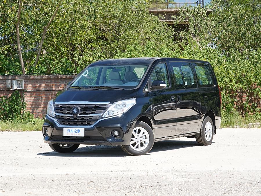 Фото 1 - Dongfeng Forthing Lingzhi Plus