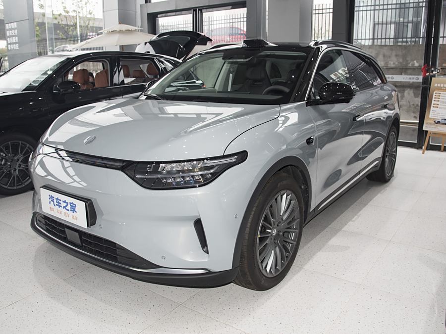 Фото 1 - Leapmotor C11