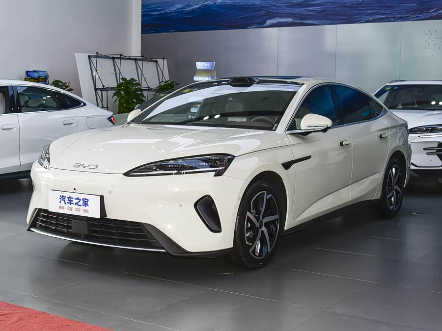 Фото 1 - BYD Seal 07 DM-i Hybrid