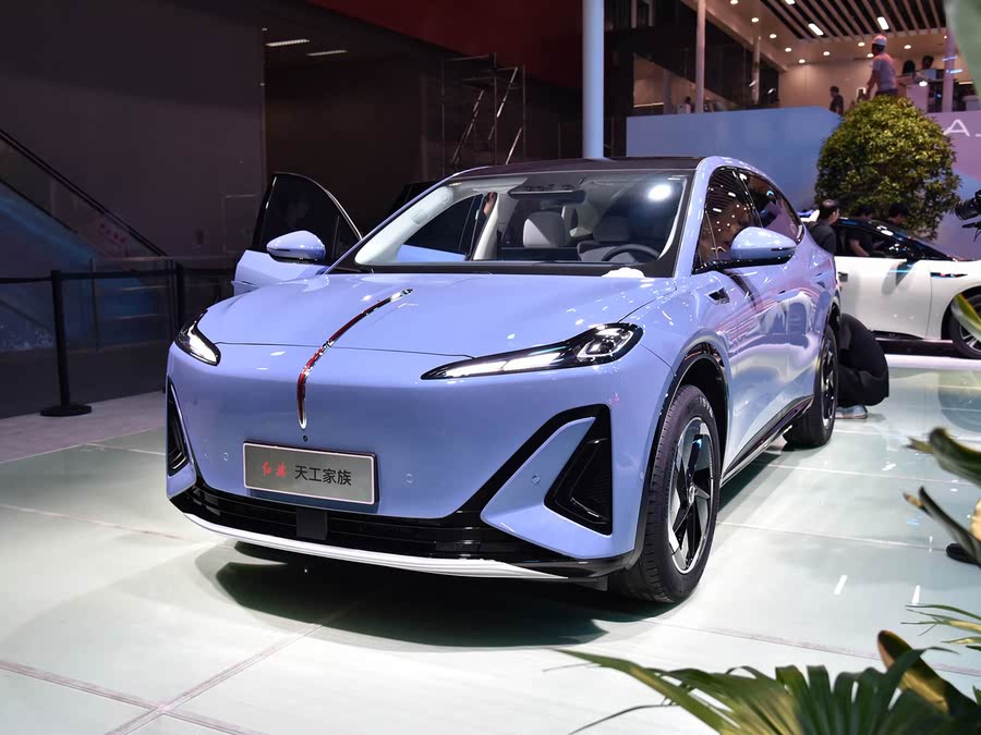 Фото 1 - Hongqi EHS5 (Tiangong 06)