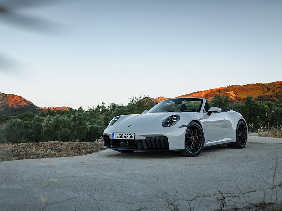 Фото 1 - Porsche 911