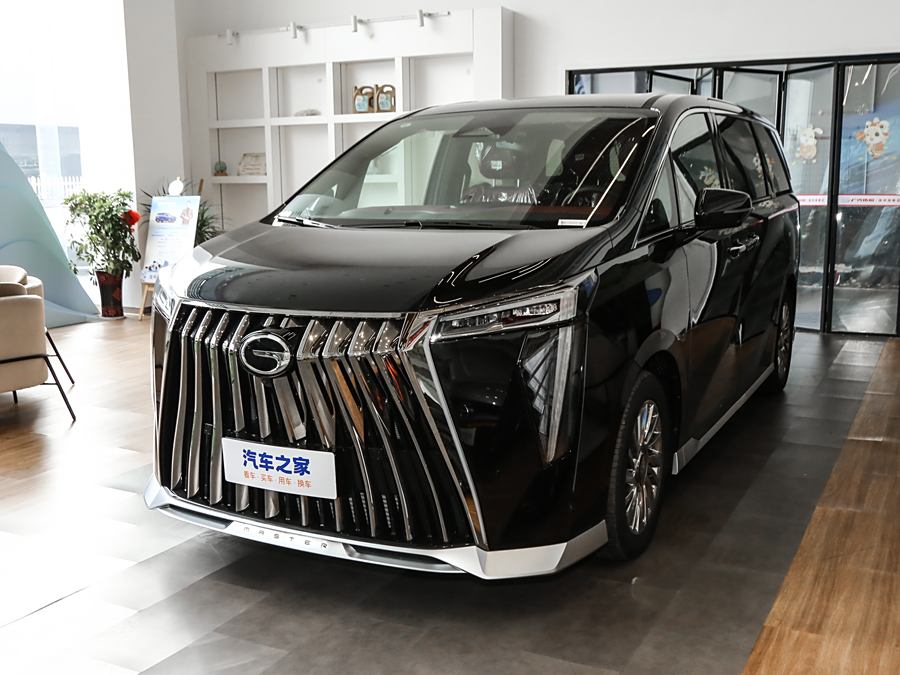 Фото 1 - GAC Trumpchi M8