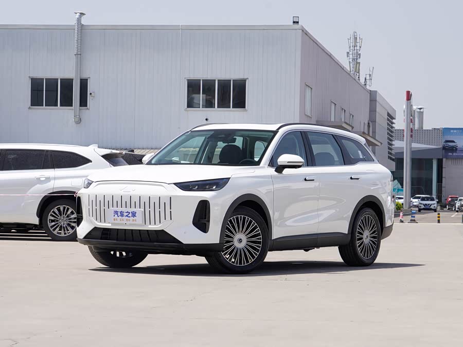 Фото 1 - Chery Fulwin T9