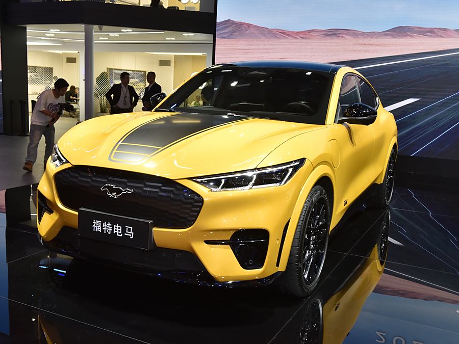 Фото 1 - Ford Mustang Mach-E