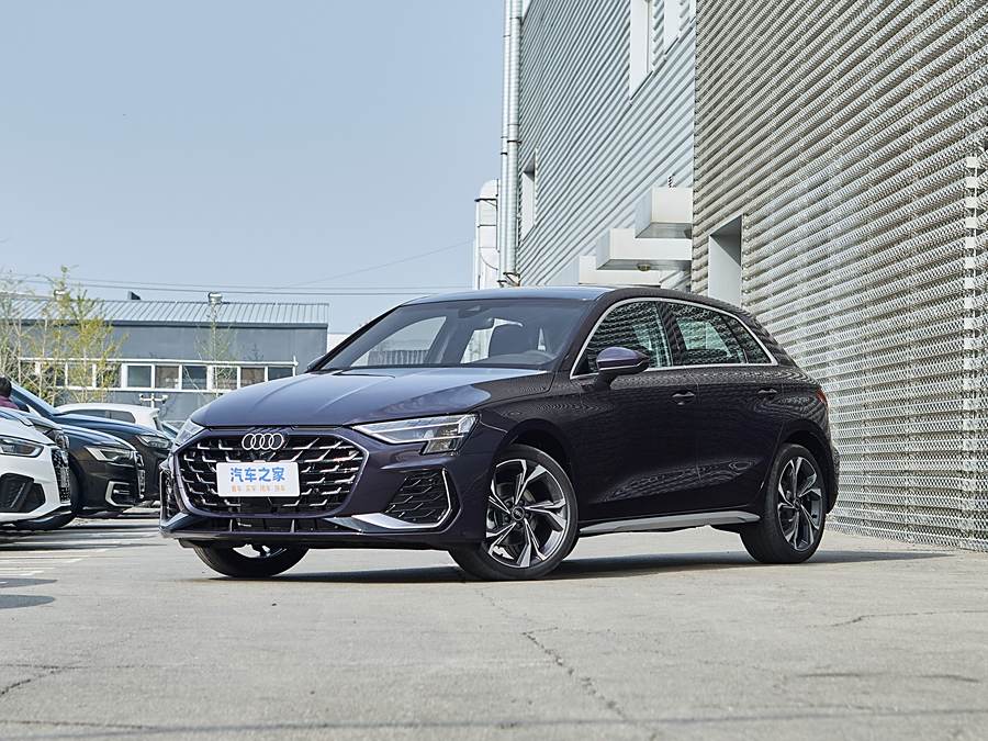 Фото 1 - Audi A3