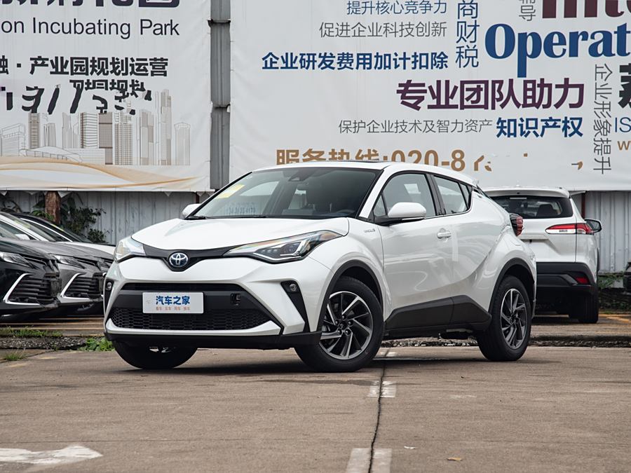 Фото 1 - Toyota C-HR