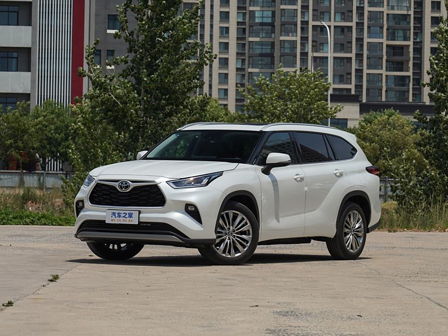 Фото 1 - Toyota Highlander