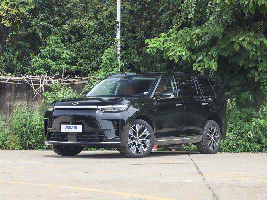 Фото 1 - GAC Trumpchi S9