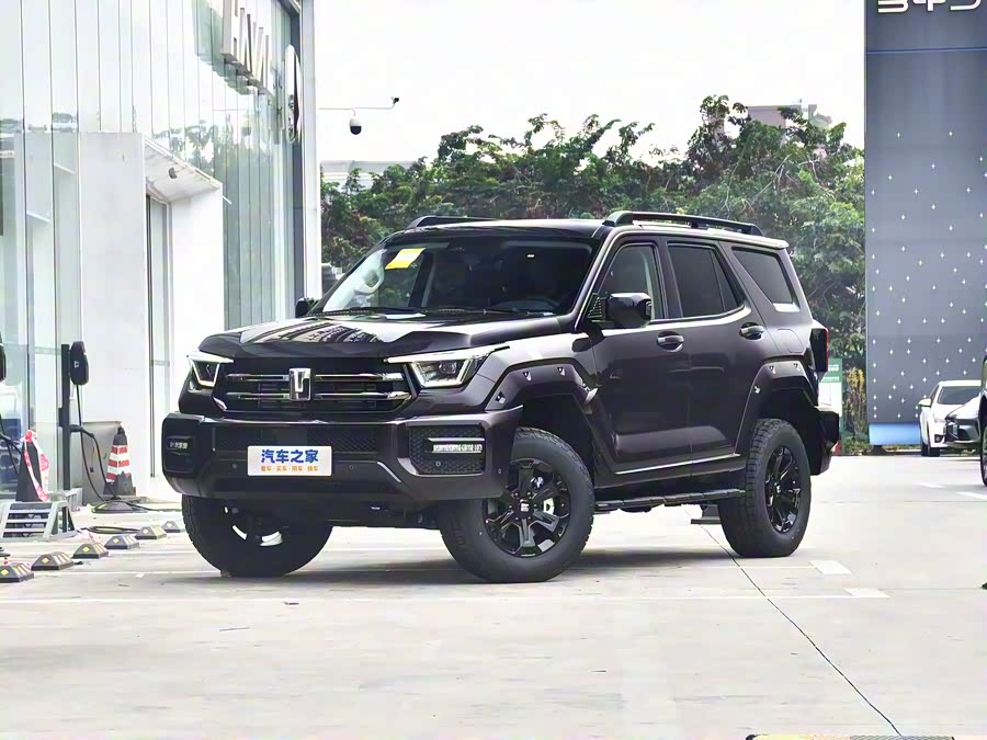 Фото 1 - Tank 400