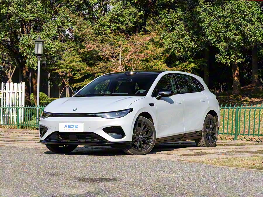 Фото 1 - Leapmotor Lafa5