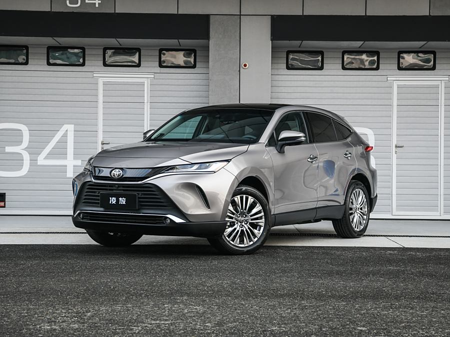 Фото 1 - Toyota Harrier