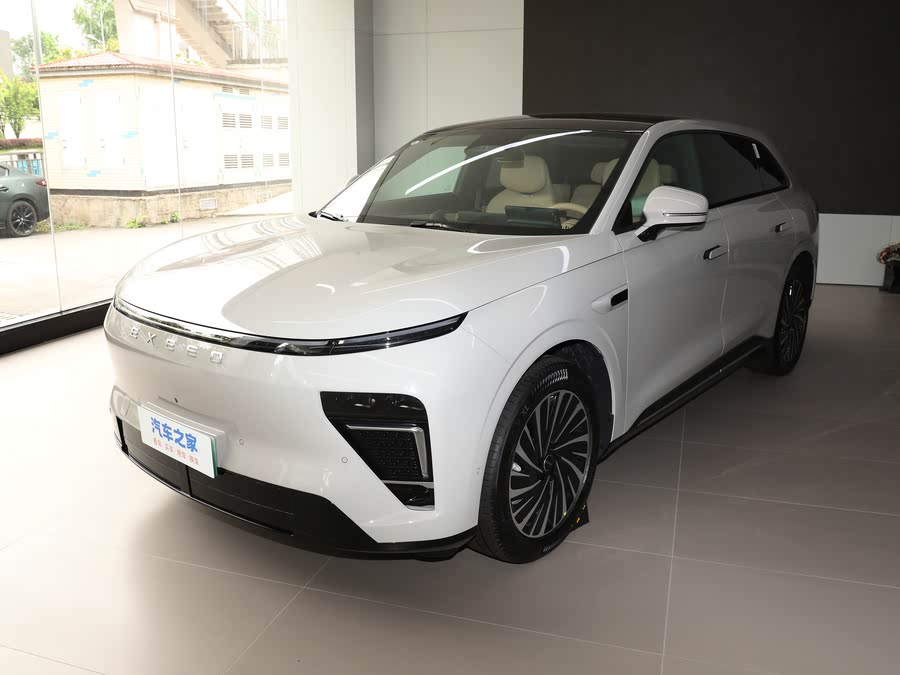 Фото 1 - Exeed Sterra ET