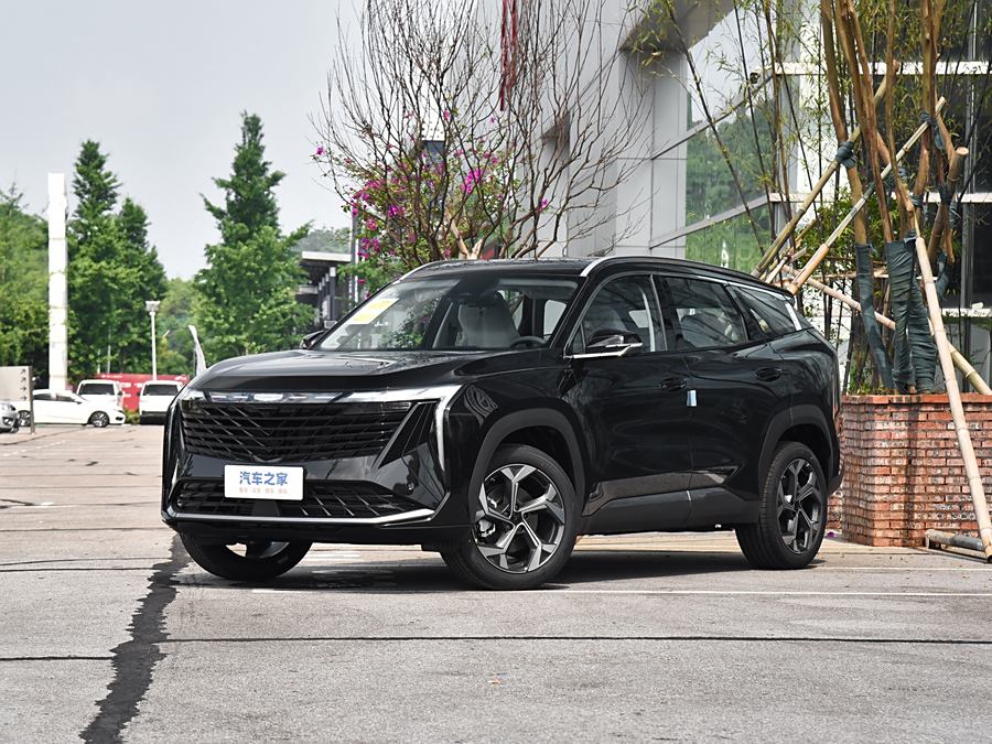 Фото 1 - Geely Atlas L