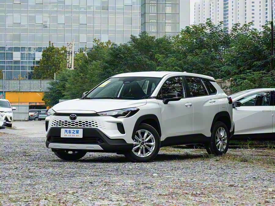 Фото 1 - Toyota Corolla Cross