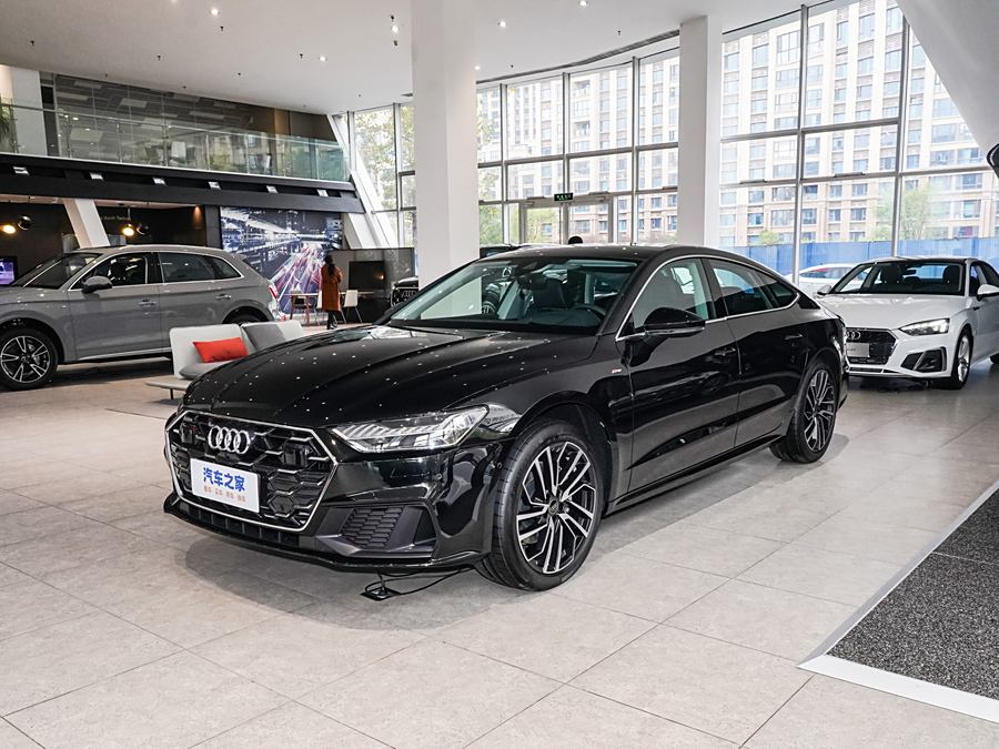 Фото 1 - Audi A7