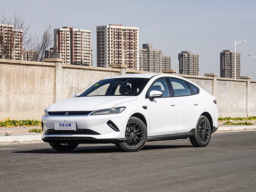 Фото 1 - BYD Qin Plus